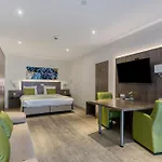 Hotel Leeuwen Beneden-Leeuwen