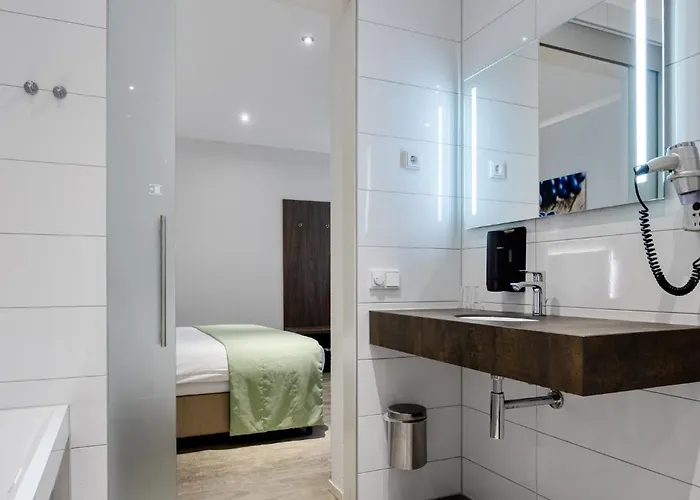 Leeuwen Beneden-Leeuwen