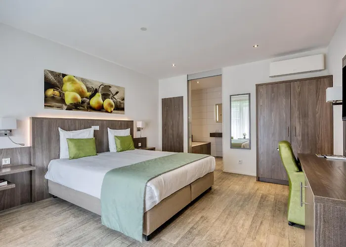 Hotel Leeuwen Beneden-Leeuwen