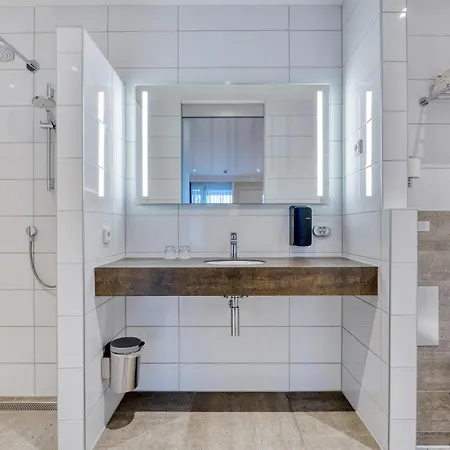 Hotel Leeuwen 3*